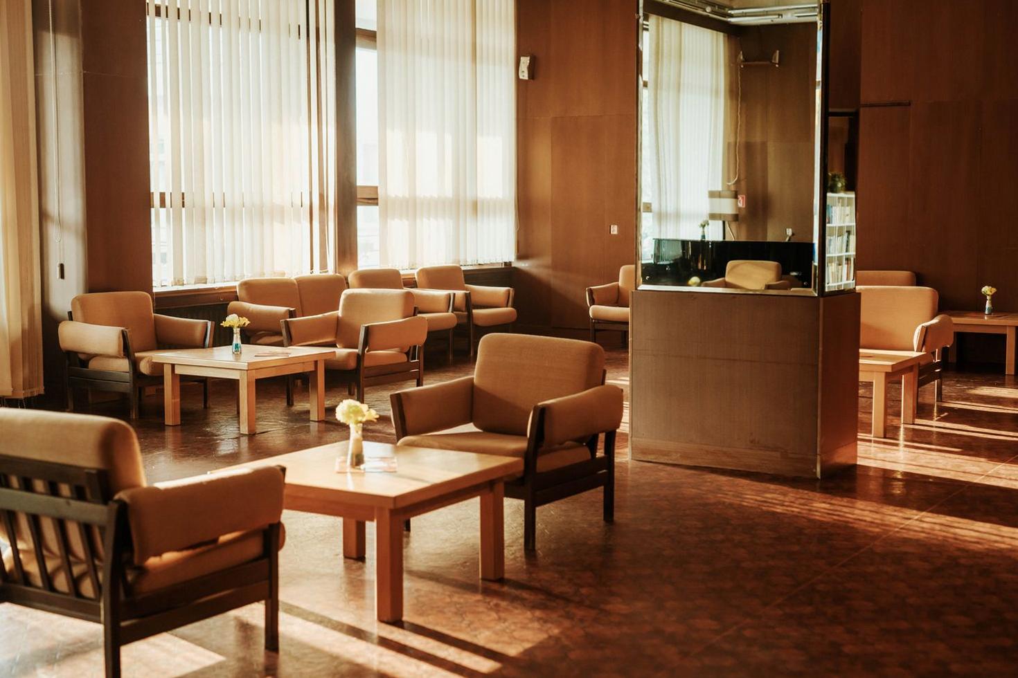 Retro Lounge